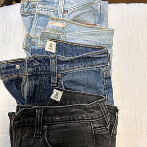 WOMENS BUNDLE JEANS